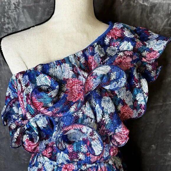 Perfectly Priscilla Dress Small One Shoulder Blue Floral Boho Tiered Preppy‎ NEW - Picture 3 of 16